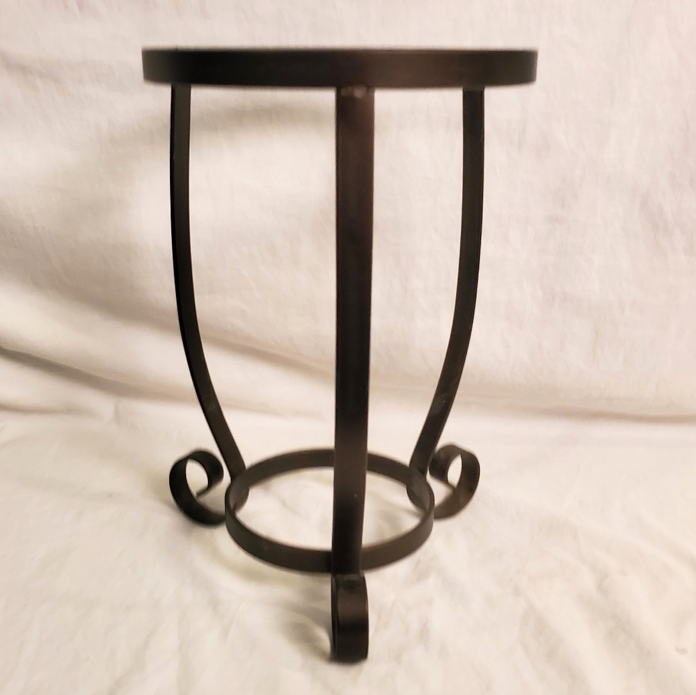 Partylite Antique Bronze Finish Metal Hurrican Light Holder Stand